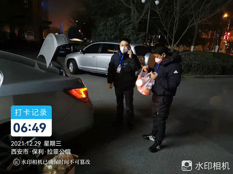 000000.jpg 000000.jpg