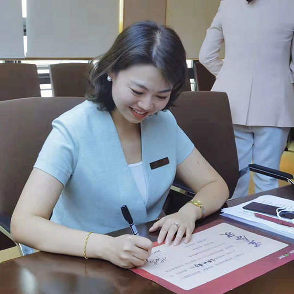 000000.jpg 000000.jpg