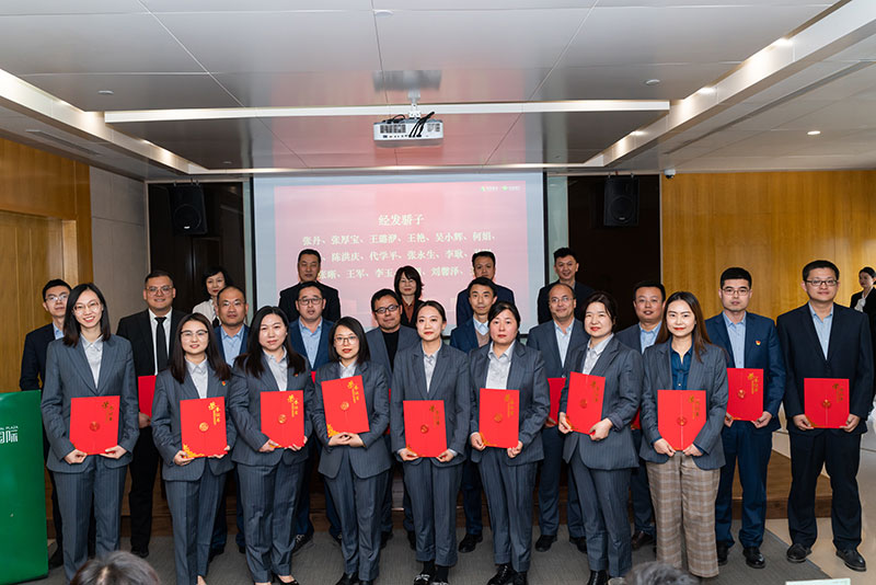 000000.jpg 000000.jpg