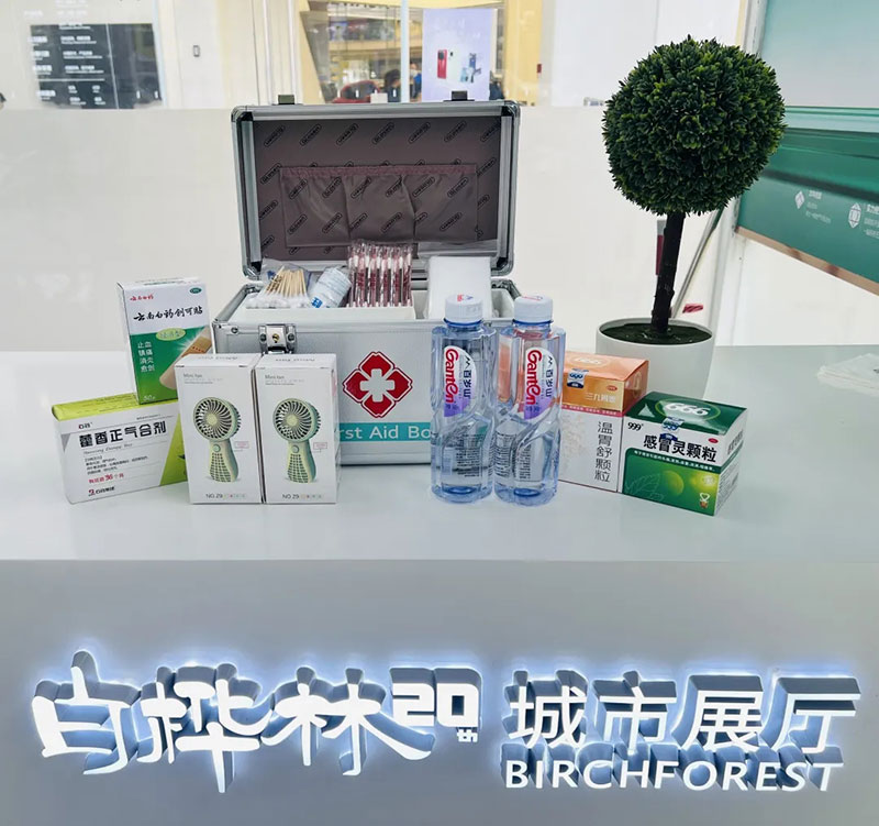 000000.jpg 000000.jpg