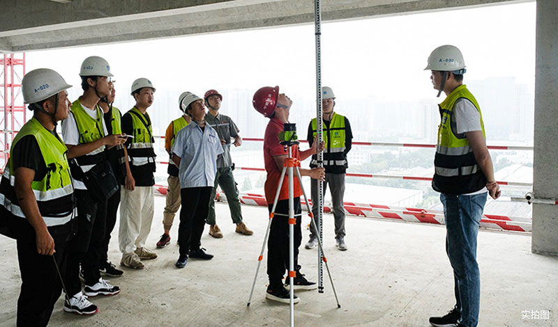 000000.jpg 000000.jpg