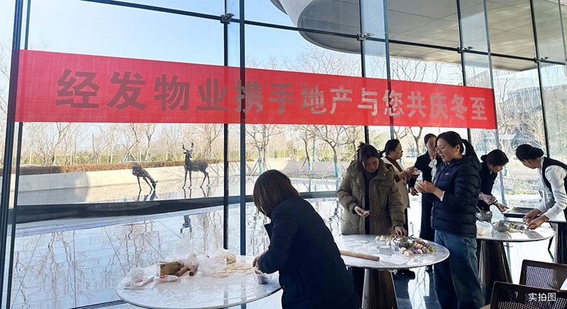 000000.jpg 000000.jpg