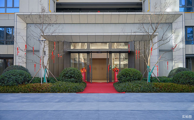 000000.jpg 000000.jpg