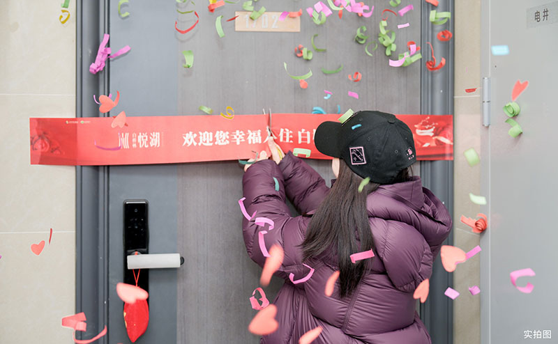 000000.jpg 000000.jpg