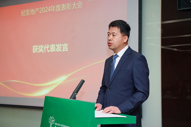 000000.jpg 000000.jpg