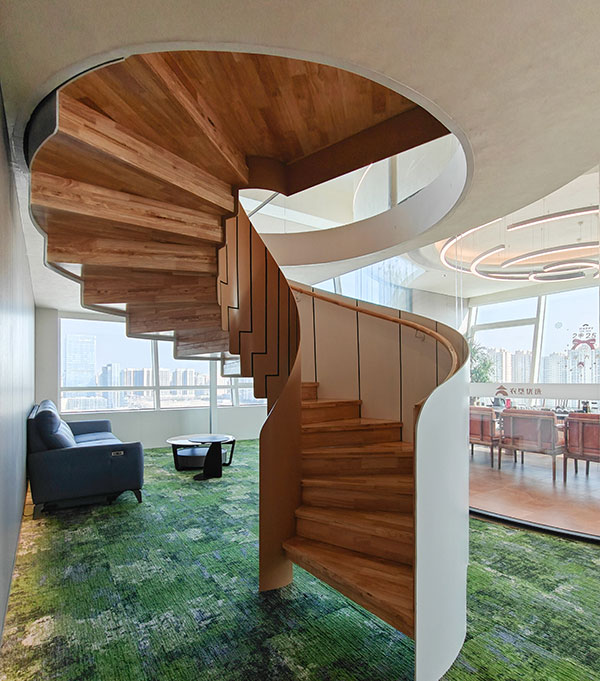 000000.jpg 000000.jpg