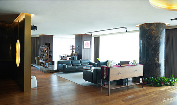 000000.jpg 000000.jpg