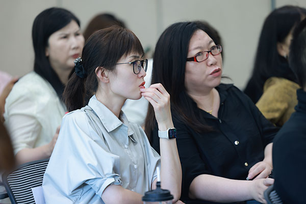 000000.jpg 000000.jpg